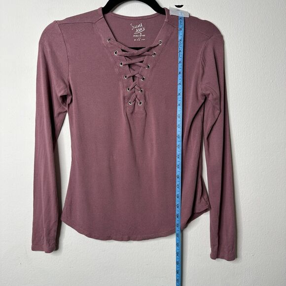 Sweet Tea Purple Plum Criss Cross Riveted Lace-Up Front Long Sleeve Top Size XS - Picture 6 of 8